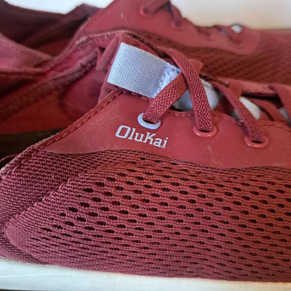 OluKai Moku Pae Mens 8.5 Burgundy Red Mesh Boat Shoes Sneakers 10472-12ZC